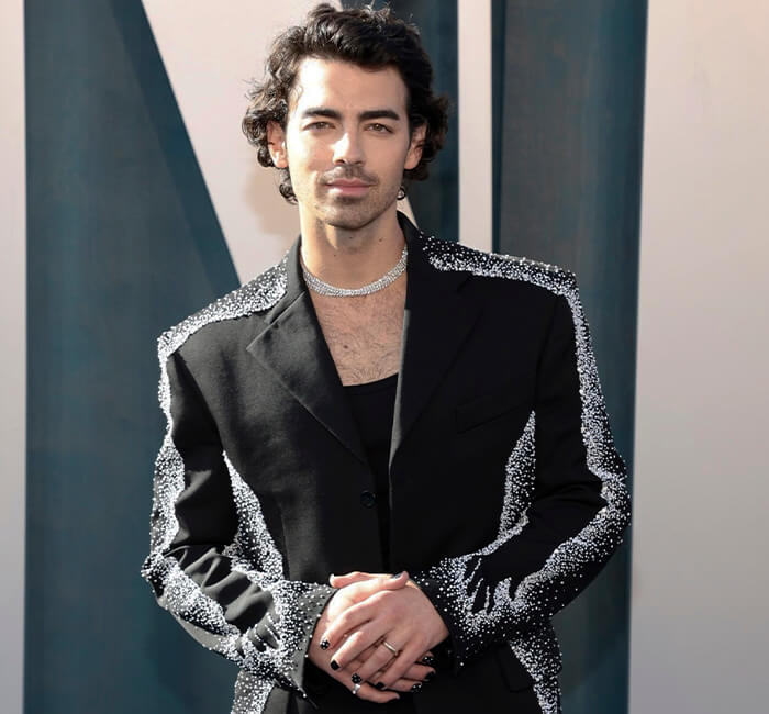 Joe Jonas at the 2022 Vanity Fair Oscars Party