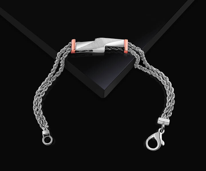 The Platinum Solid Centre Bracelet