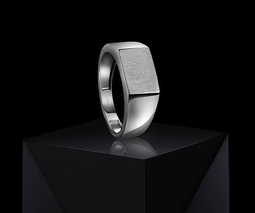 The Platinum Seamless Angular Ring