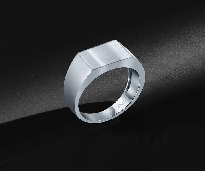 The Platinum Seamless Angular Ring